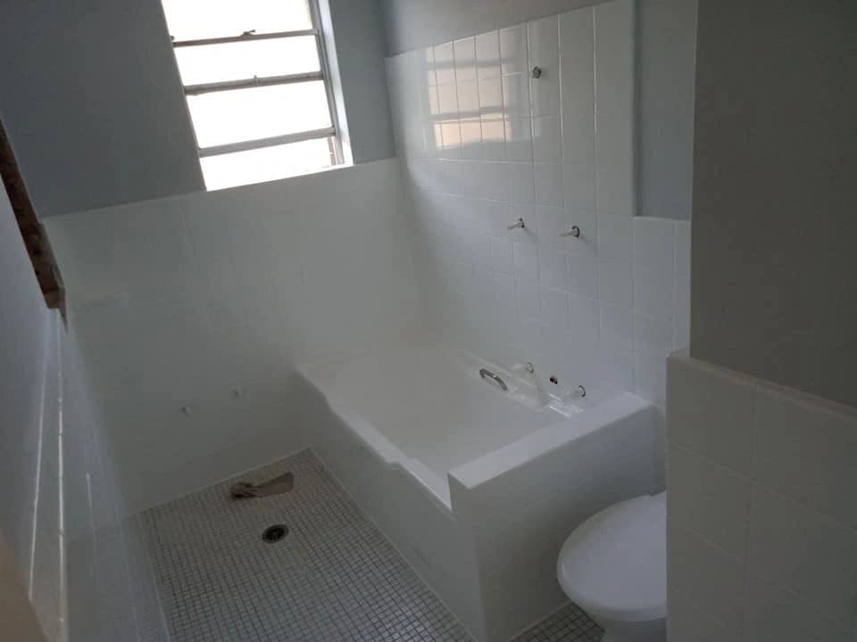 Bathroom Resurfacing
