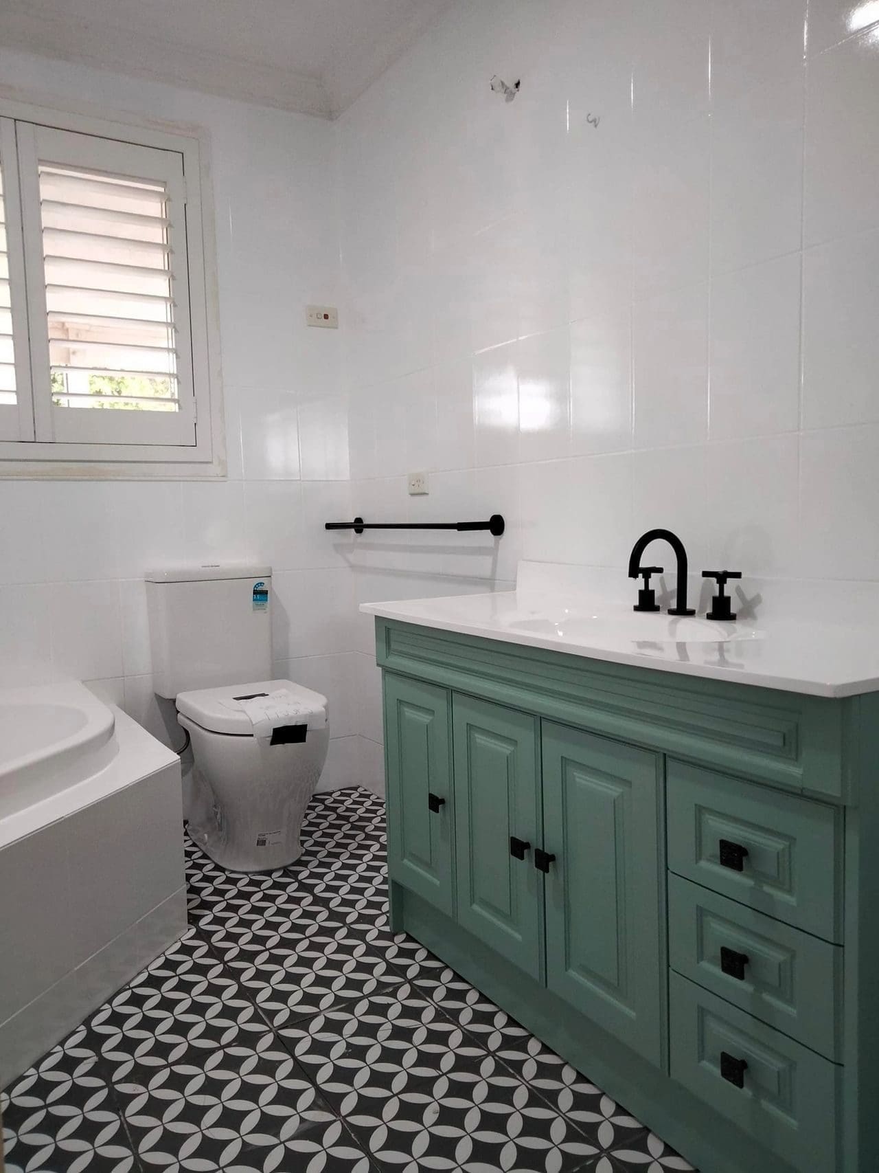 Kitchen and Bathroom Resurfacing