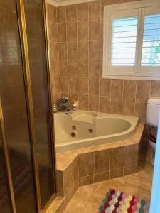 rsw1280 2024 12 04T131258.684 Kitchen and Bathroom Resurfacing