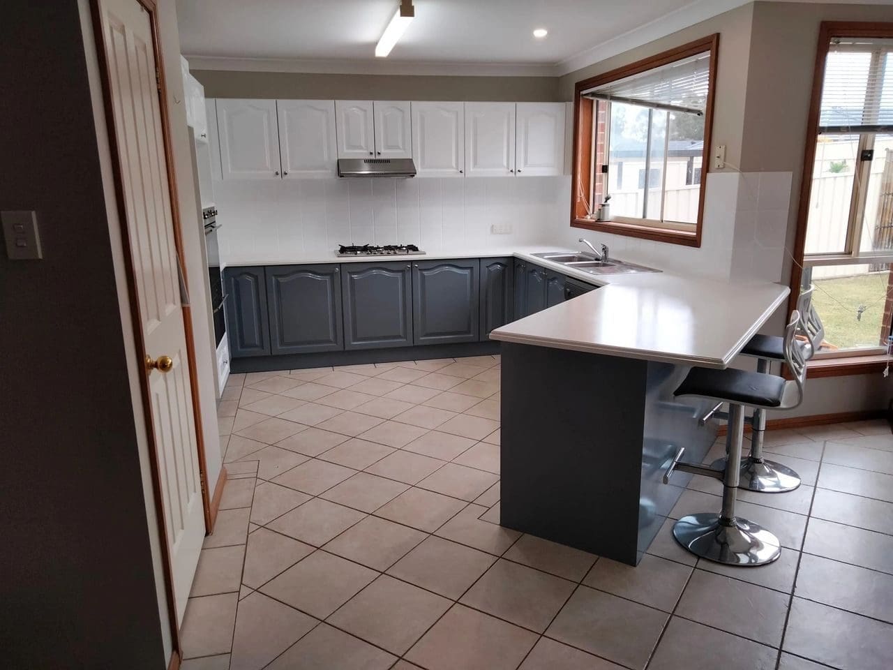 Two Tone Kitchen Resurfacing