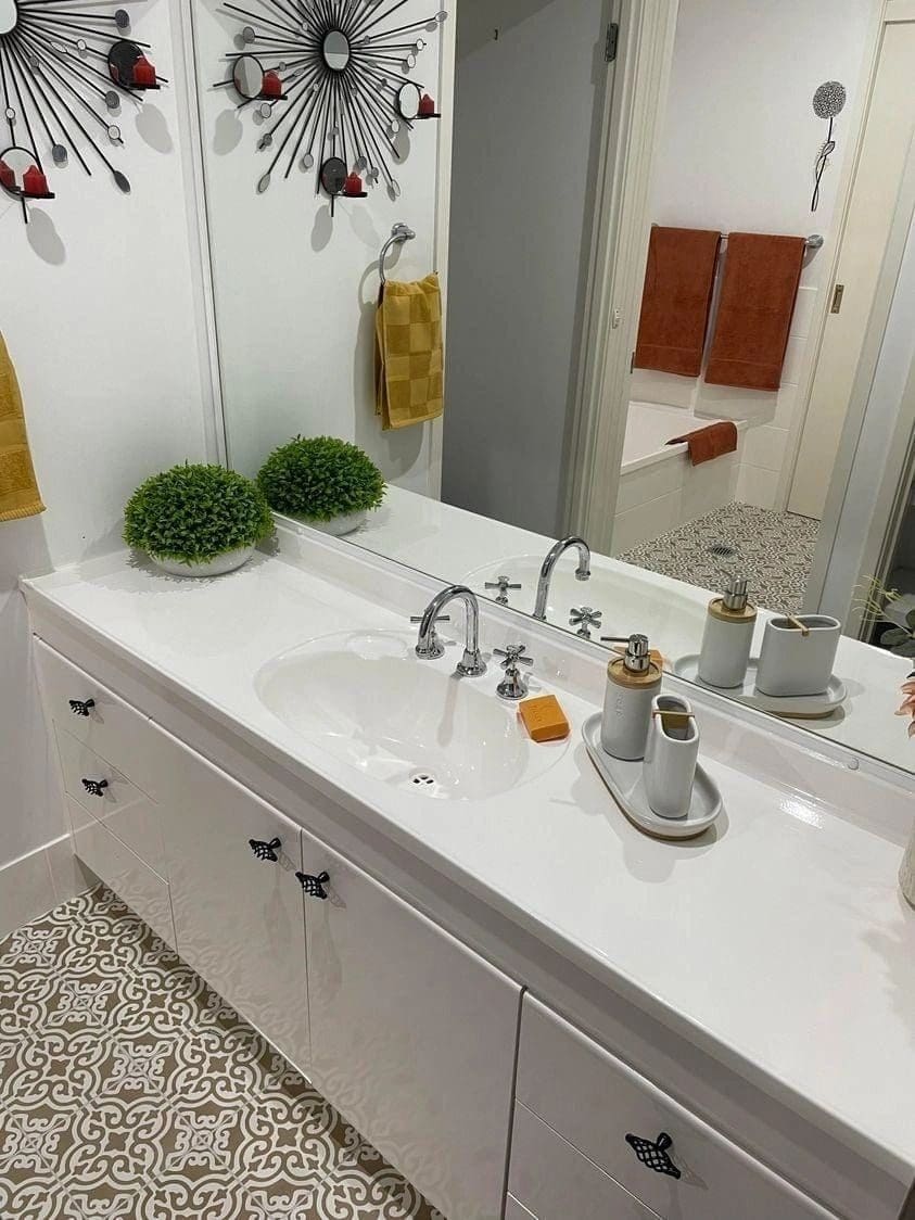 Bathroom Resurfacing Affordable Alternative