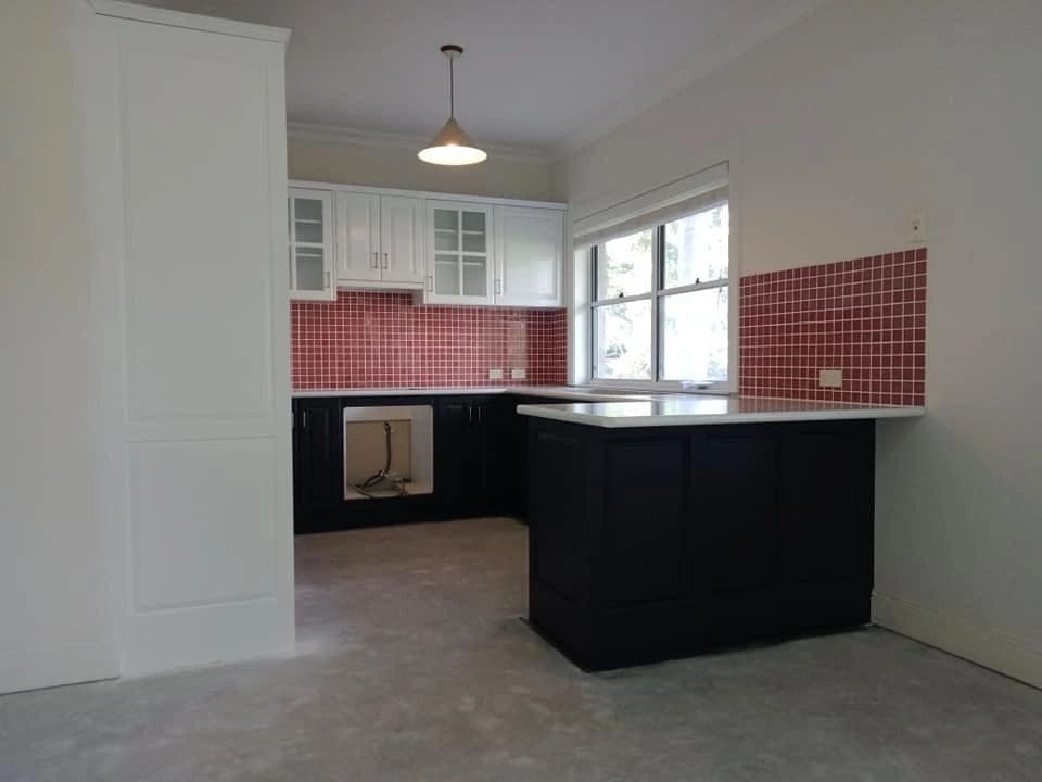 Two Tone Kitchen Resurfacing
